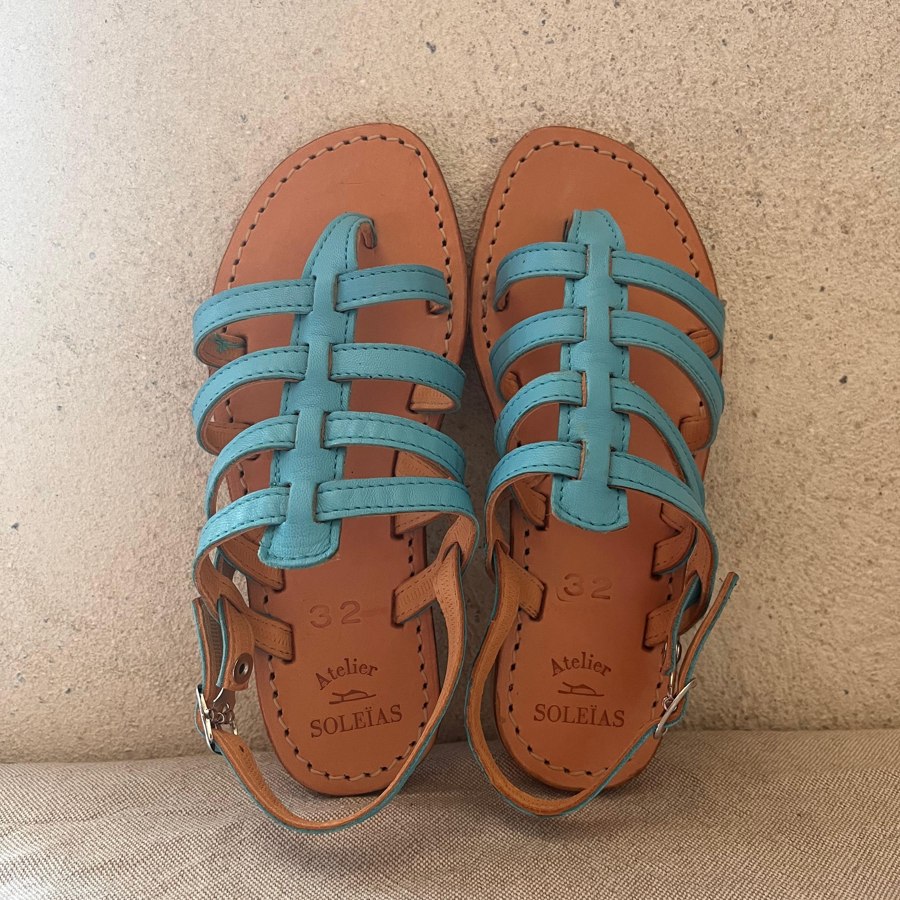 Les petites Tricastines turquoise pour enfants, à entre-doigt